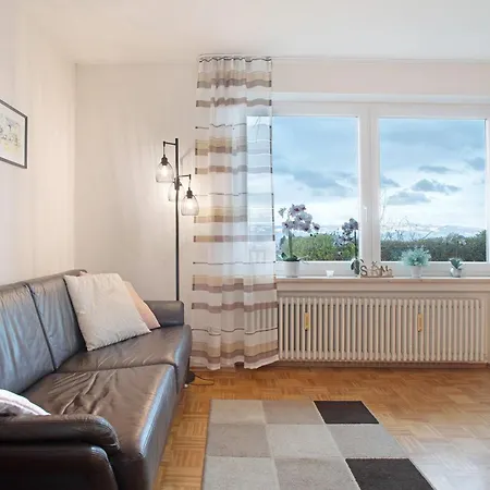 Obst- Und Marschall Apartmán