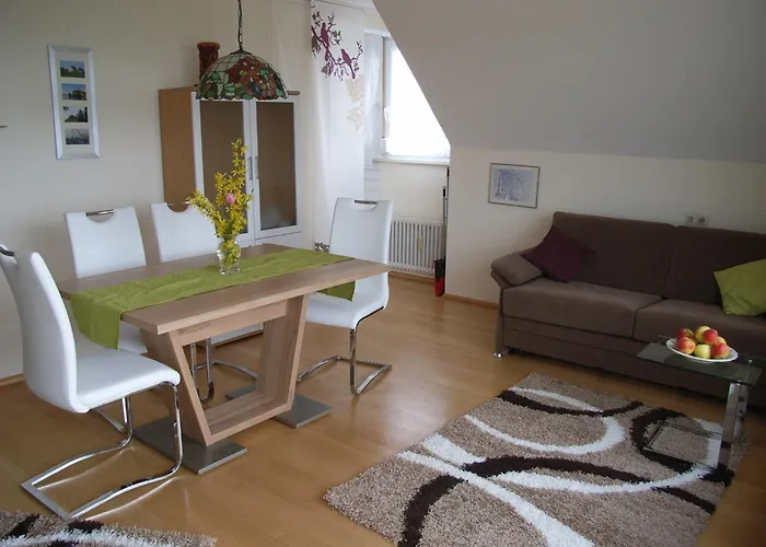 Apartment Obst- Und Marschall