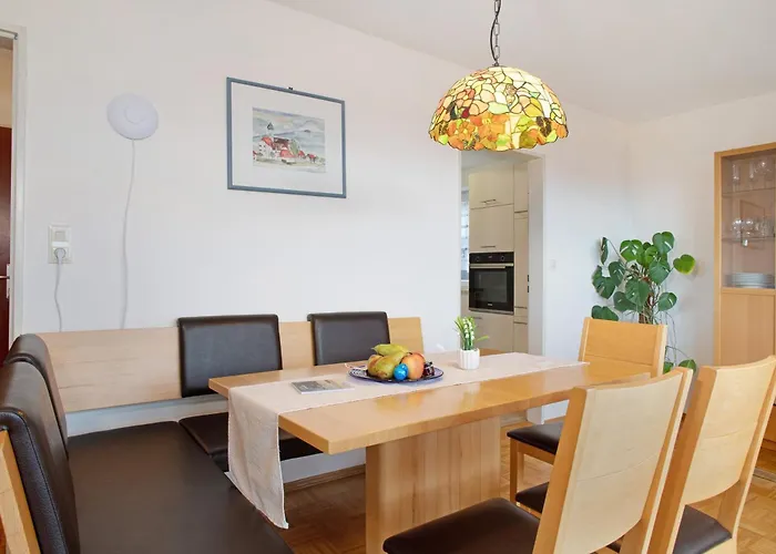 Apartment Obst- Und Marschall *
