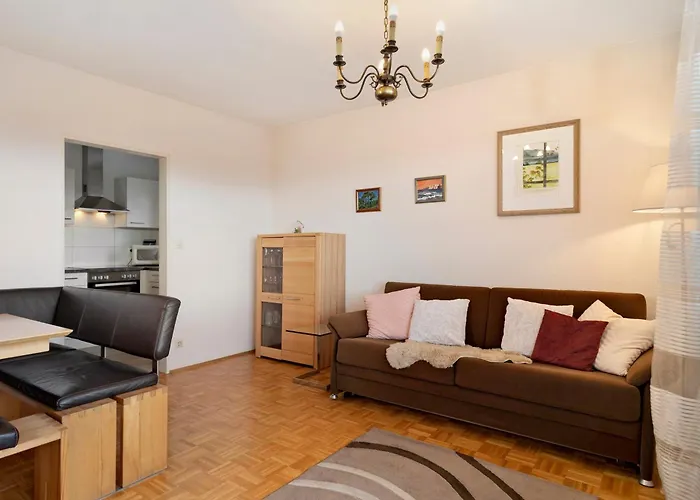 Apartment Obst- Und Marschall