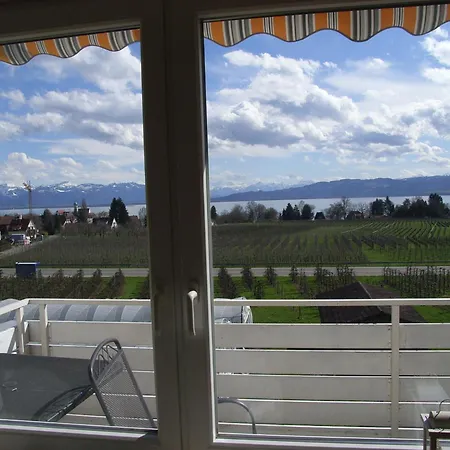 Obst- Und Marschall Apartament